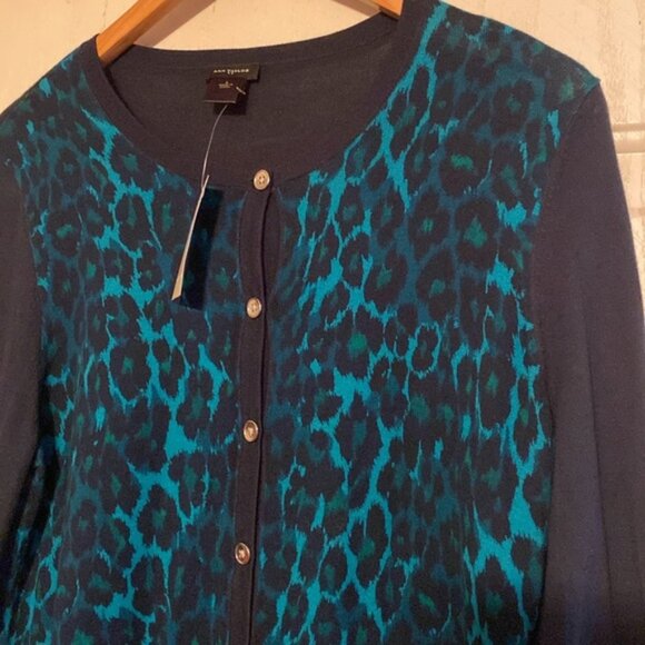 Ann Taylor Cardigan - Picture 2 of 7